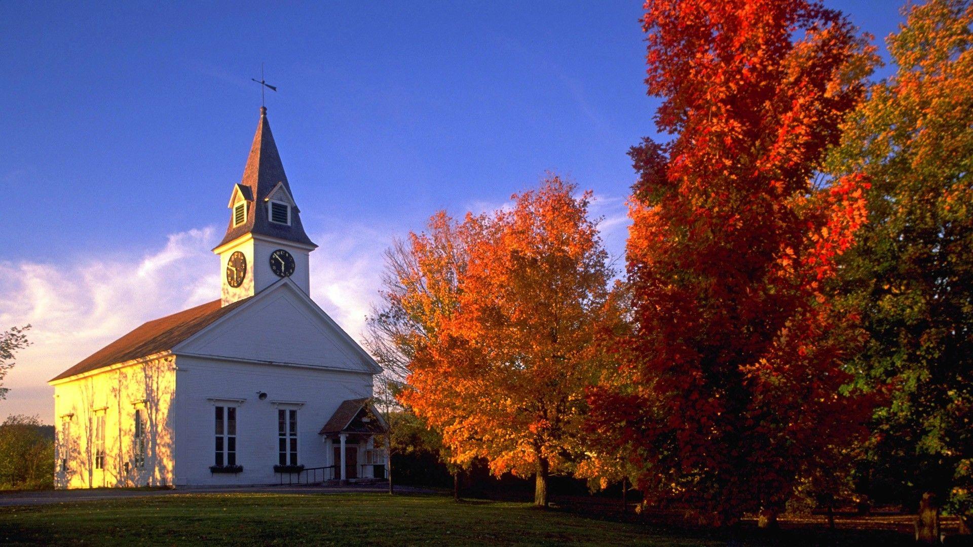 Church fall. Осень в новой Англии. Новая Англия. Американская Церковь. Церкви Англии осень.