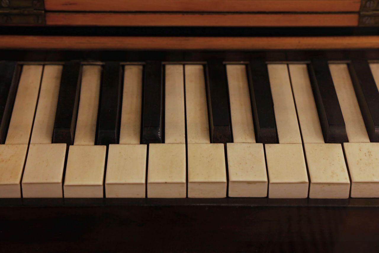 1280x853 Vintage Old Piano Keys, Close Up Arts Culture And Entertainment Background Classic Close Up Full Frame Grange High Angle View In. Close Up Art, Old Pianos, Piano