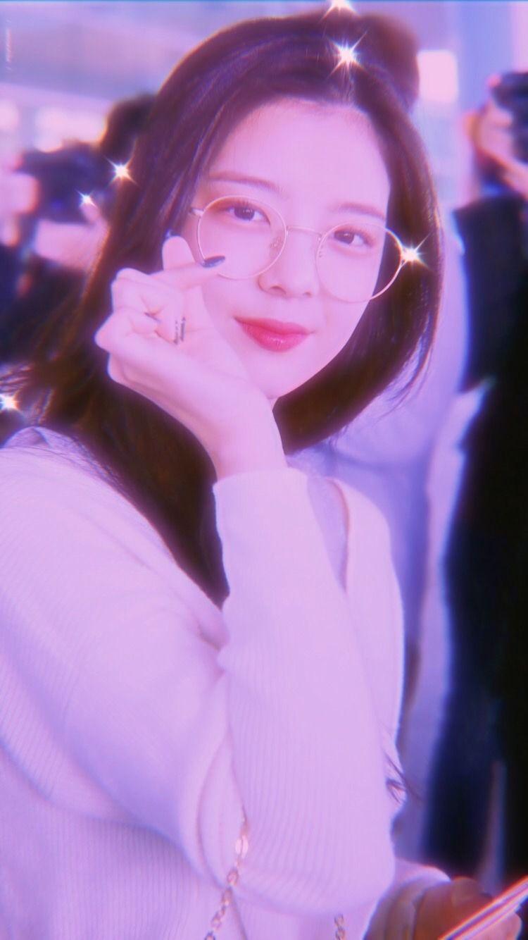 750x1334 Kpop Wallpaper