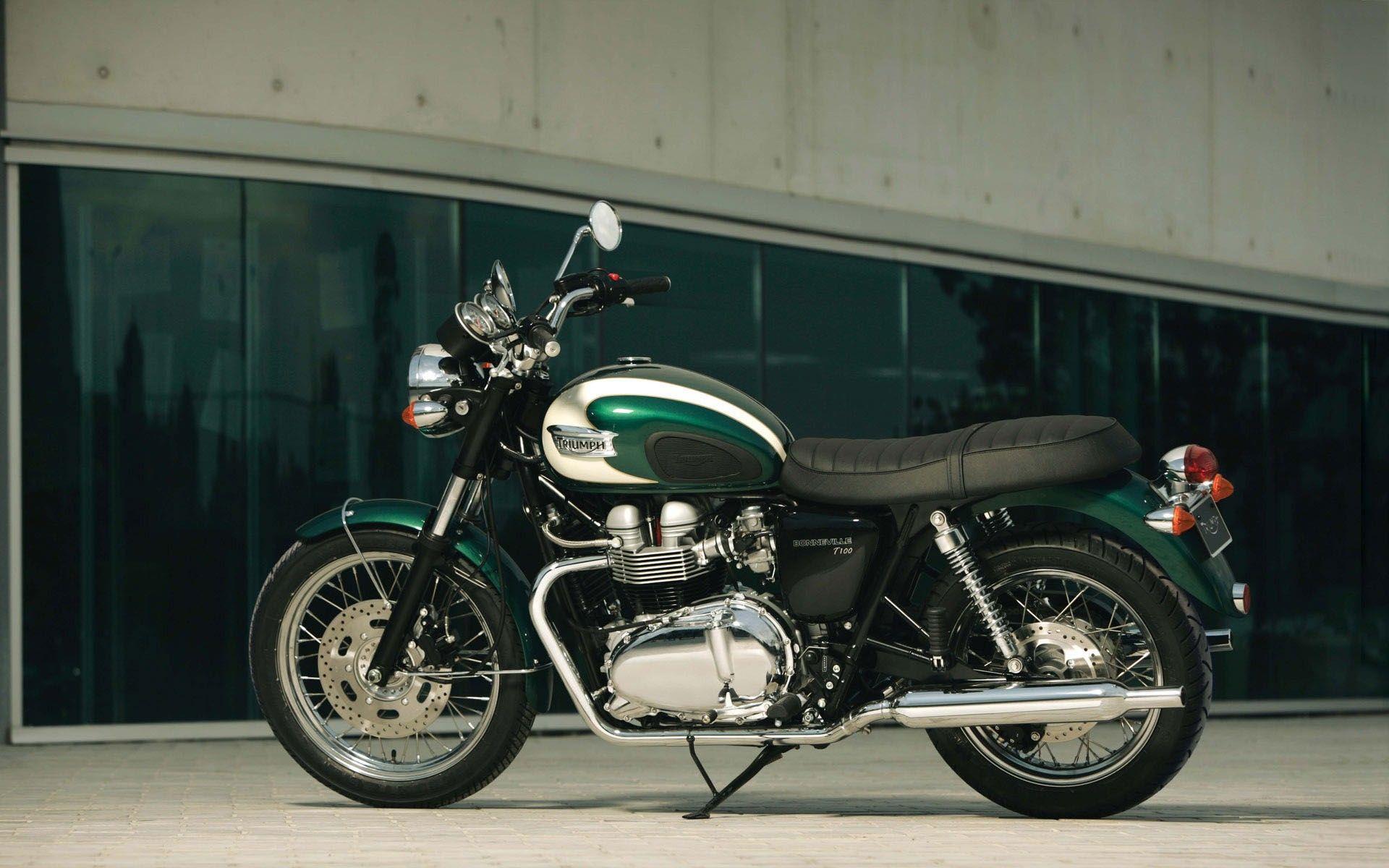 1920x1200 Triumph Bike Desktop Wallpaper 49588 1920x1200px