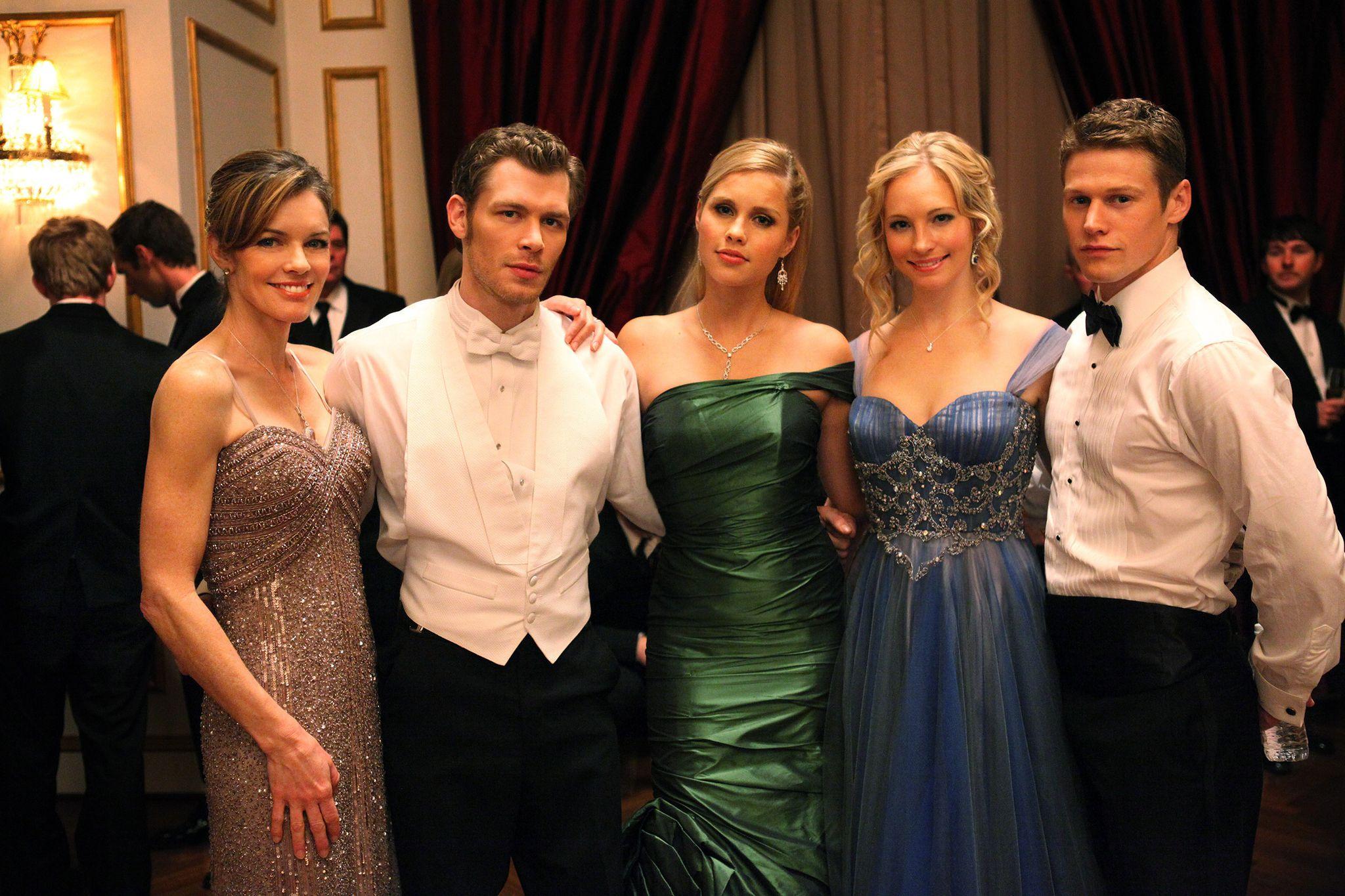 2048x1365 Candice King And Joseph Morgan Morgan And Candice King