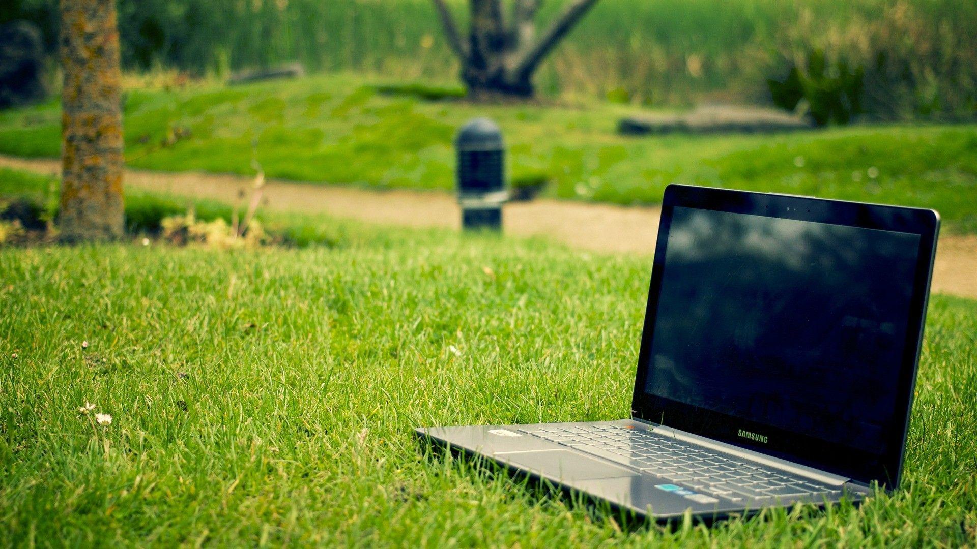 1920x1080 HD Wallpaper for Laptop