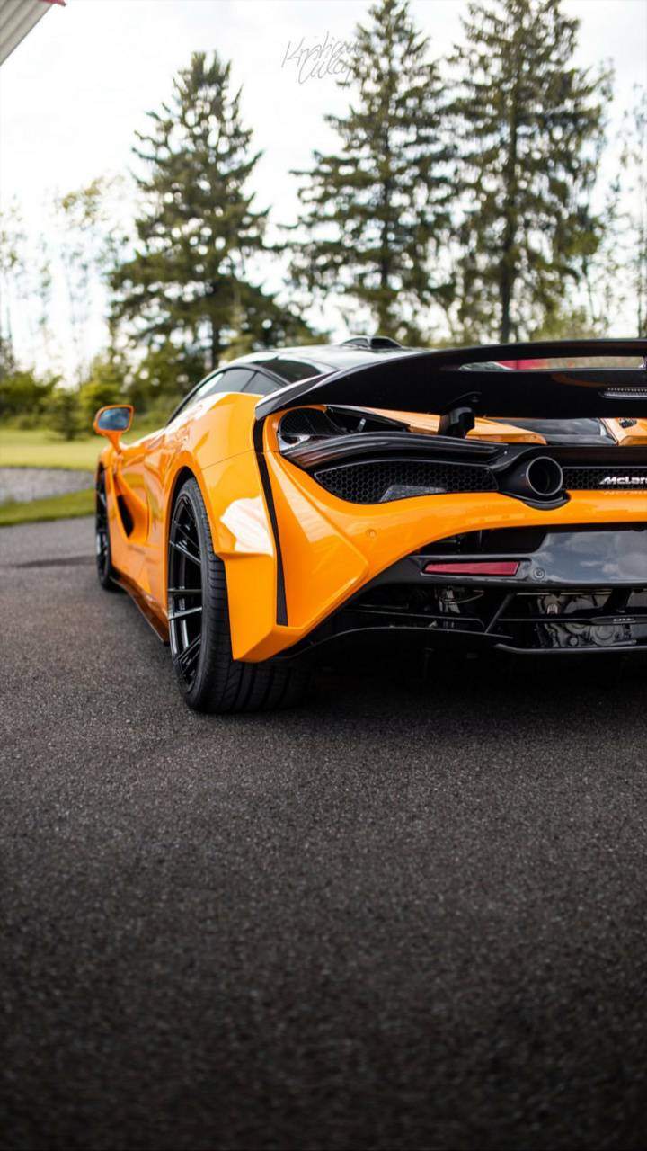 720x1280 Orange McLaren 720s wallpaper