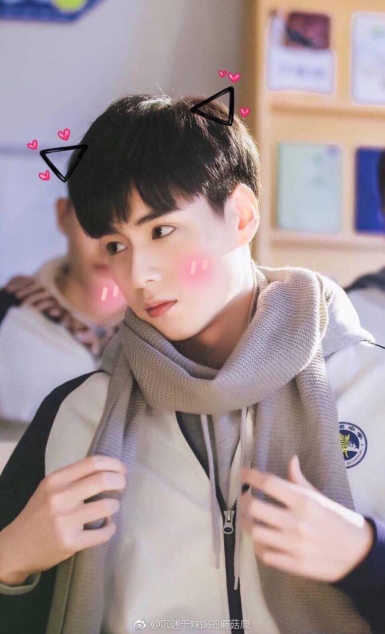 777x1280 Ghim của Praew Prao trên หูอี้เทียน Hu yi tian. Diễn viên, Dép, Lunge