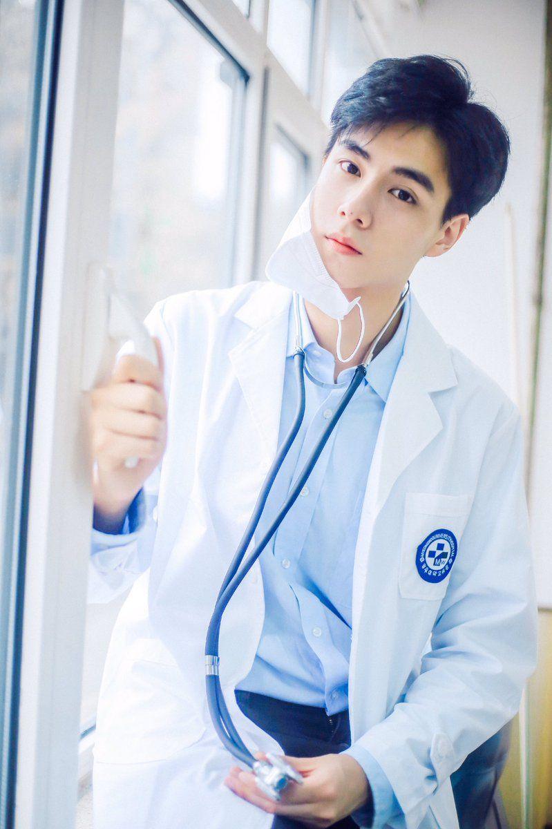 799x1200 Doesn't This NCT Member Look Like This Actor?