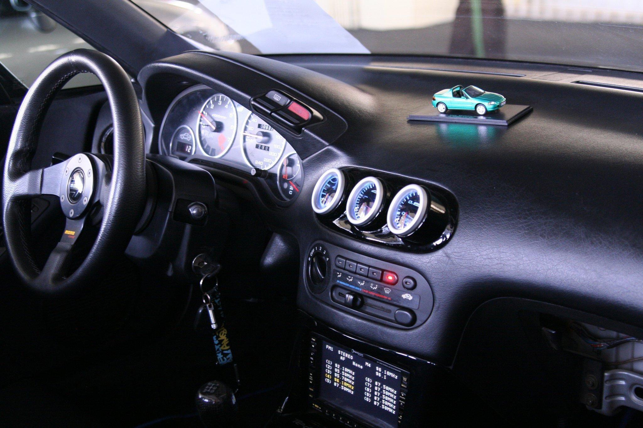 2048x1365 Showing Gallery For Honda CRX Del Sol Interior. Honda del sol, Honda, Honda crx