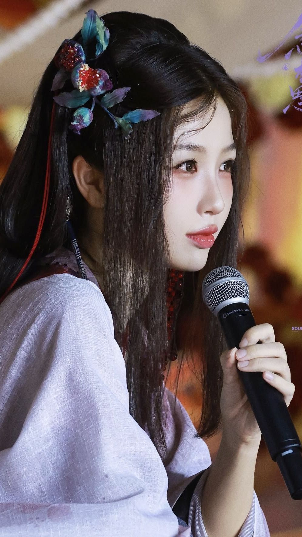 996x1768 Esther Yu Wallpaper Free Download. High Quality Korean Actor & Actress Photo Collection