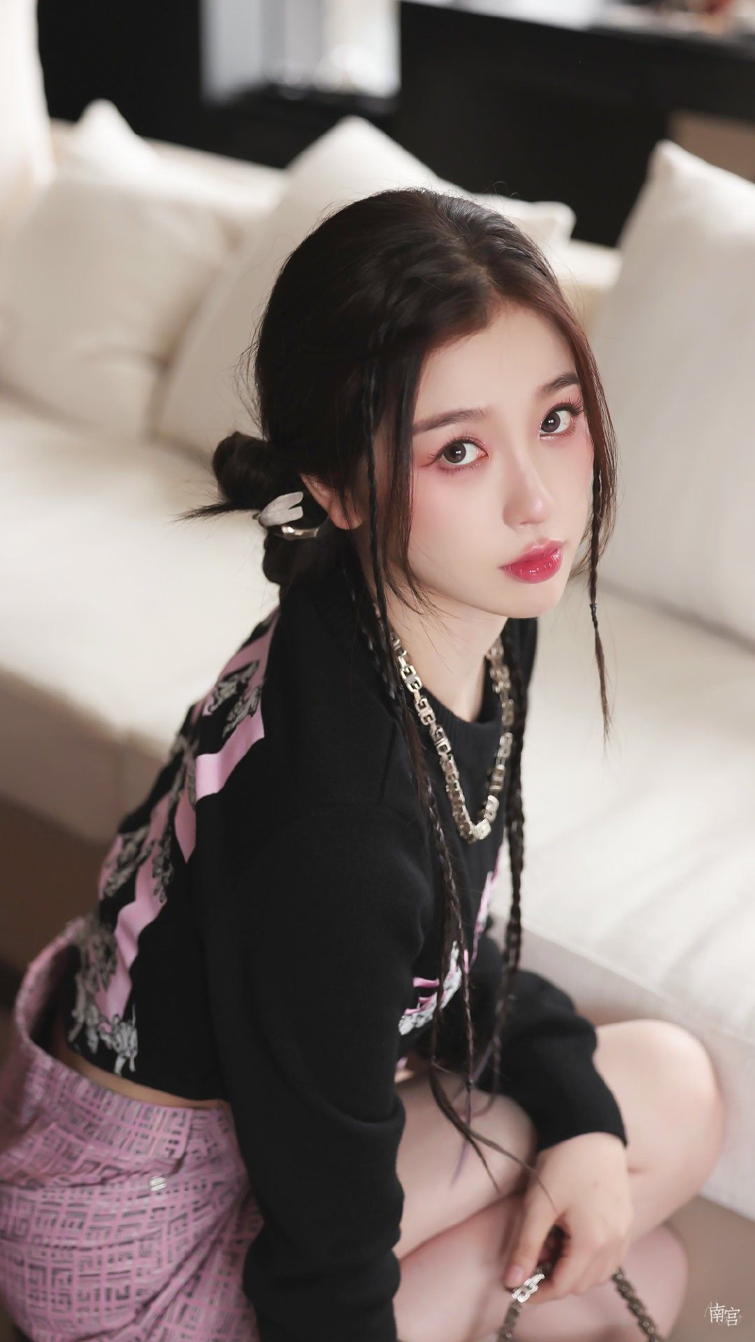 1080x1920 Discover 320 Esther Yu and esther yu instagram ideas. esther yu photohoot, esther yu, esther yu shuxin and more