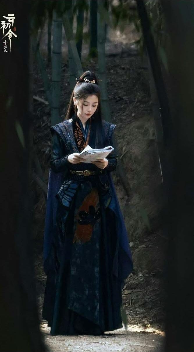 667x1211 Esther Yu Wallpaper Free Download. High Quality Idol Photo Collection