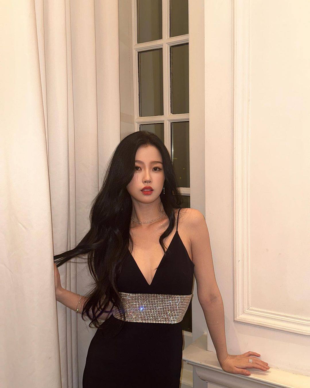 1080x1350 Esther Yu Shuxin's Fun And Daring Style: The Breadth Of The Chinese Actress' Wardrobe Is Something To Behold, Donning Gucci Handbags, Tiffany Bling And Blackpink Jennie Style Balletcore. South China Morning Post