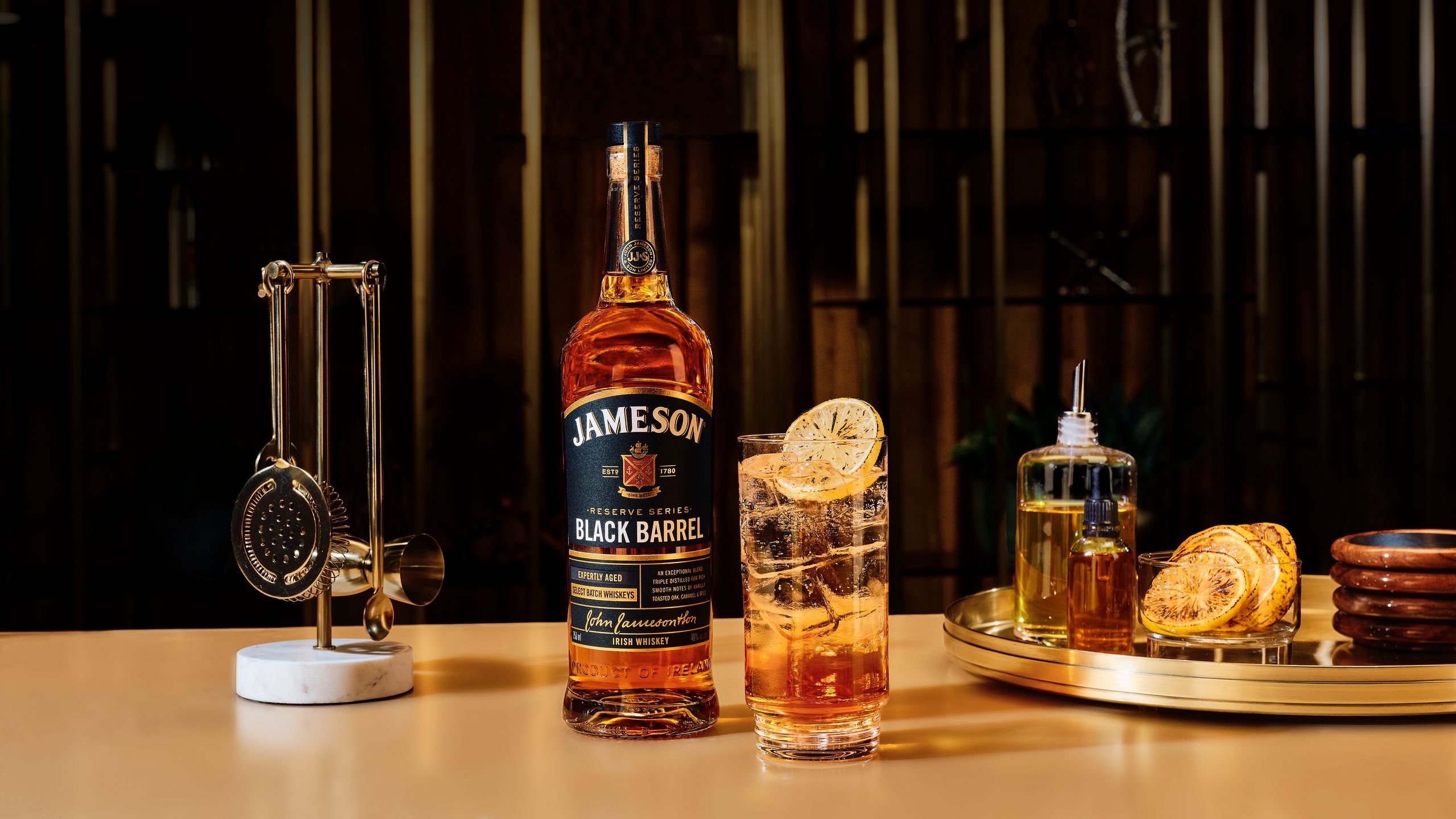 2560x1440 Meet the Winning Cocktail of the Jameson Black Barrel Challenge