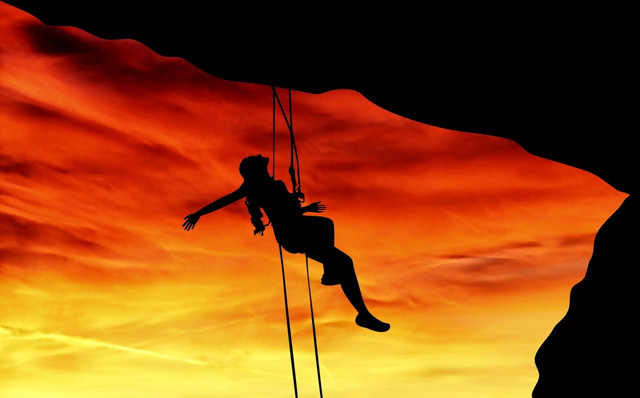 1280x796 Free Rappelling & Climbing Image
