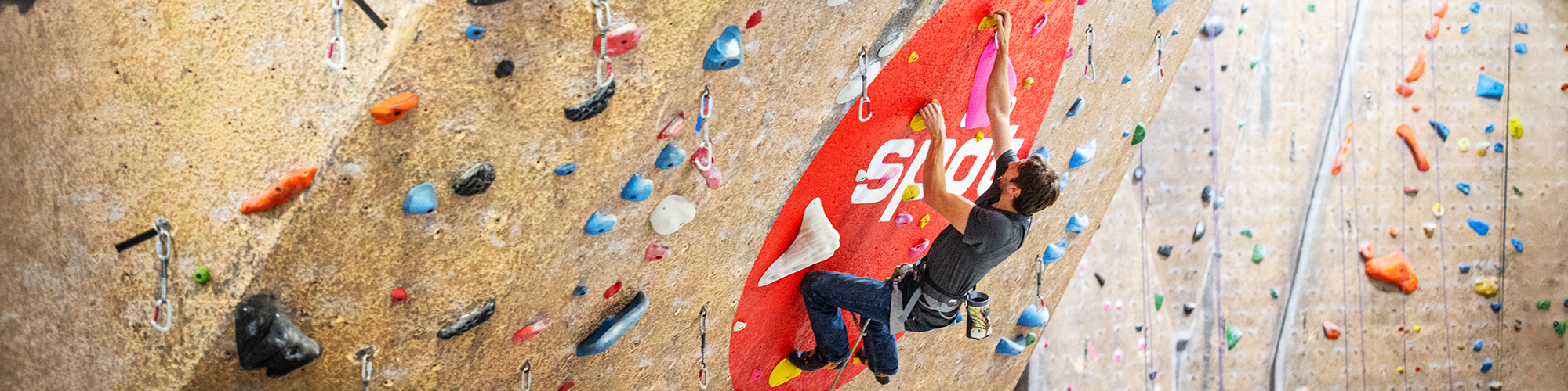 2000x500 Rope. The Spot Climbing Gym