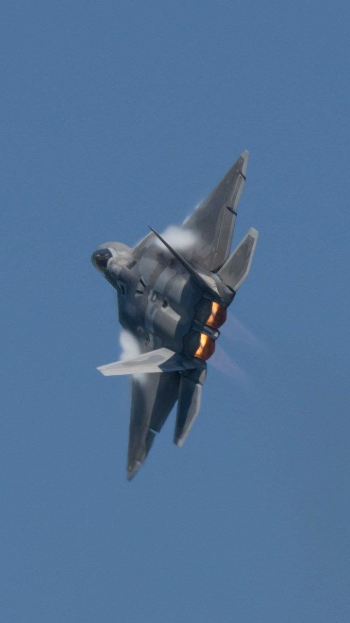 720x1280 Ten Sky High Wallpaper To Celebrate National Aviation Week