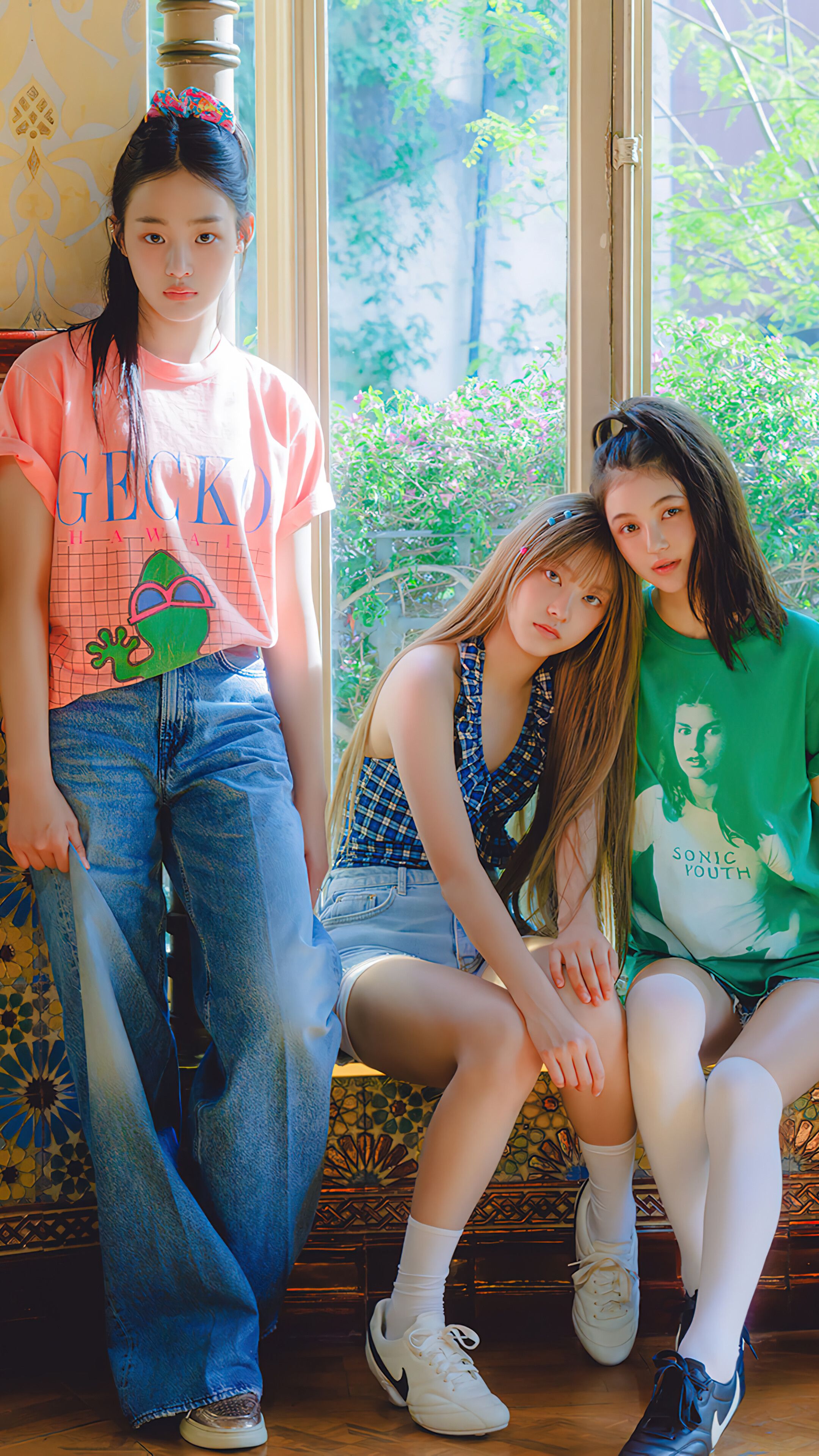 2160x3840 NewJeans Group Members 4K Wallpaper iPhone HD Phone g