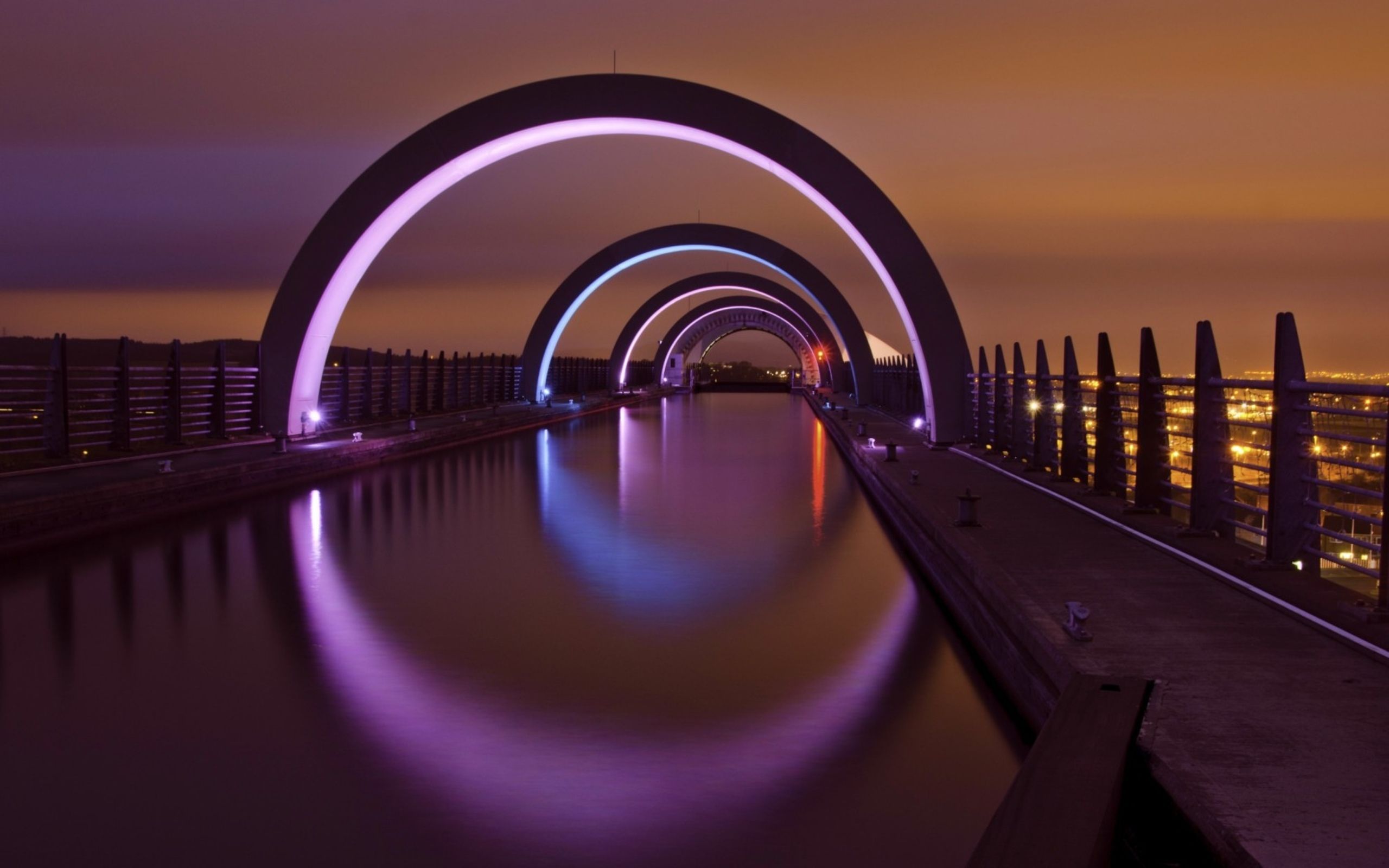 2560x1600 Falkirk Wheel: Stunning Scotland HD Wallpaperx1600