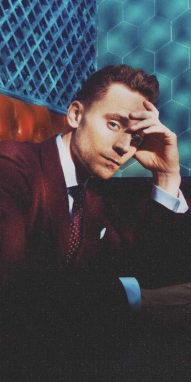 640x1280 Tom Hiddleston wallpaper