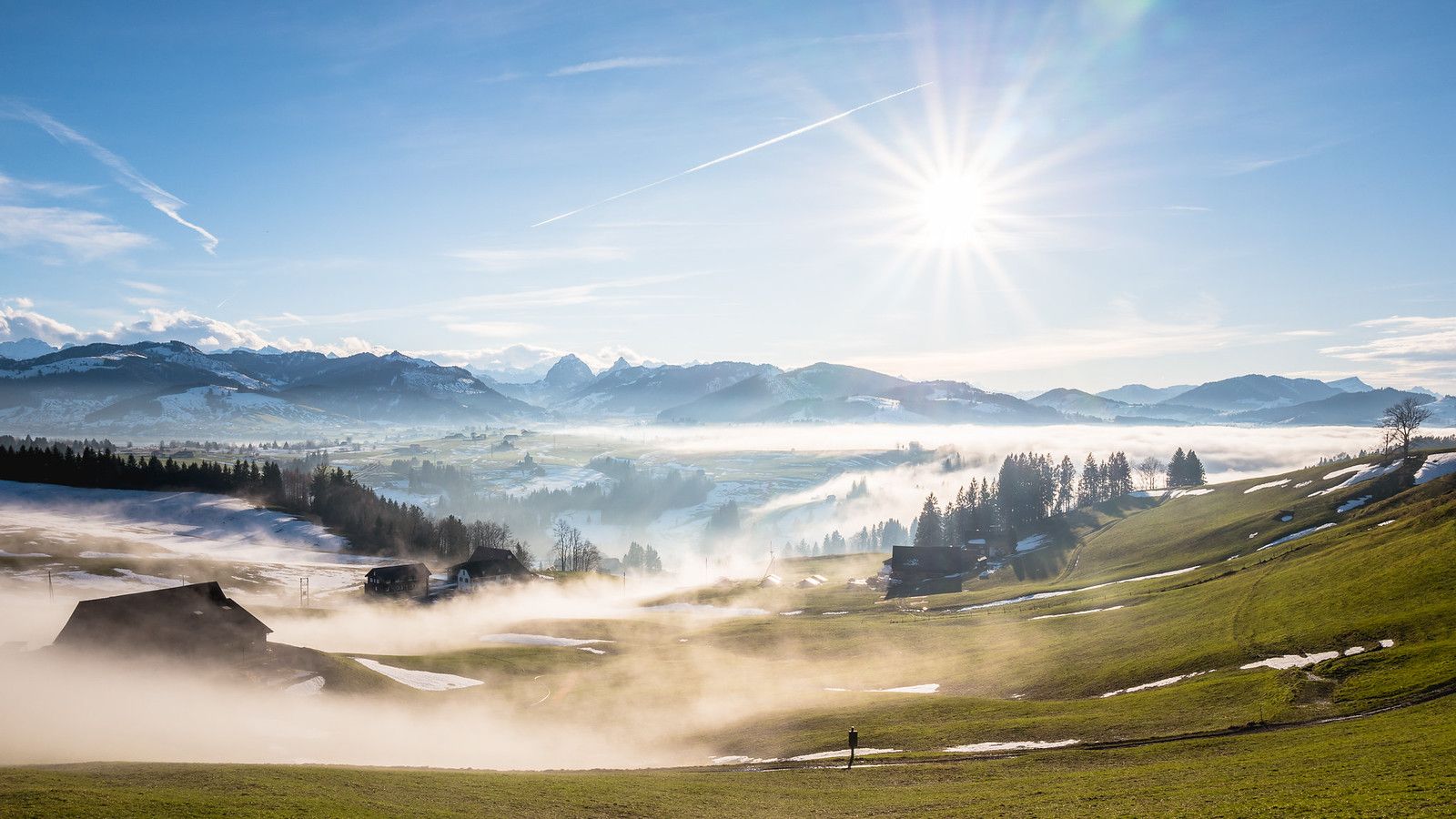 1600x900 When the fog comes and goes. near Egg, Canton of Schwyz