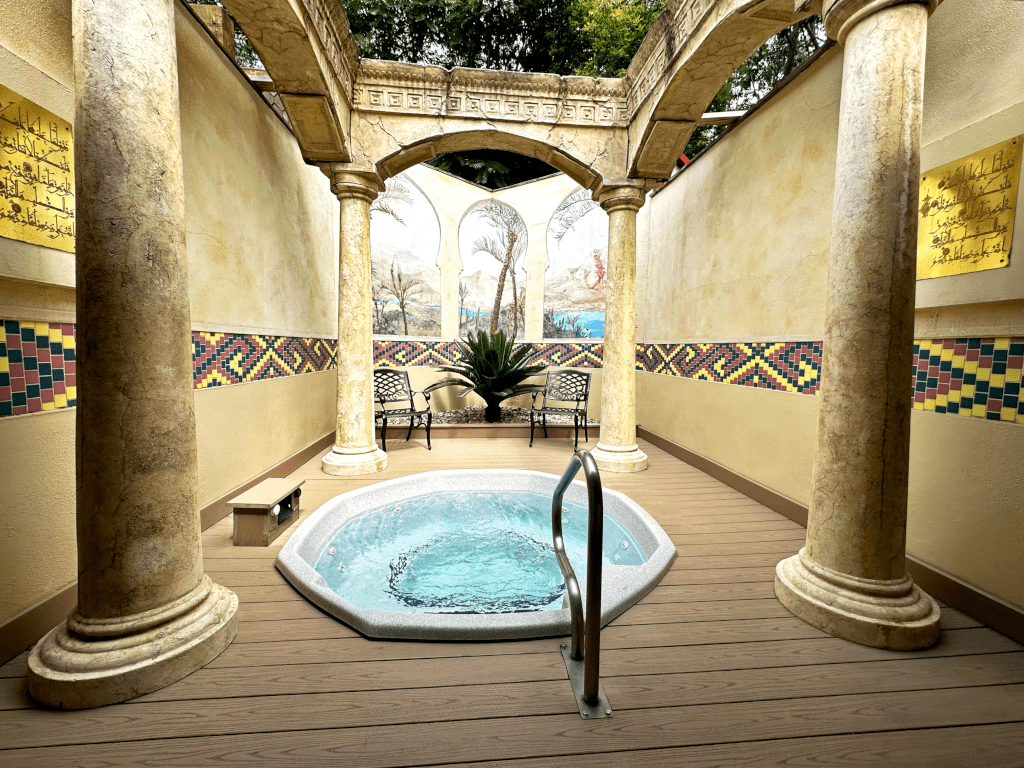 1024x768 Home Hot Tub Gardens