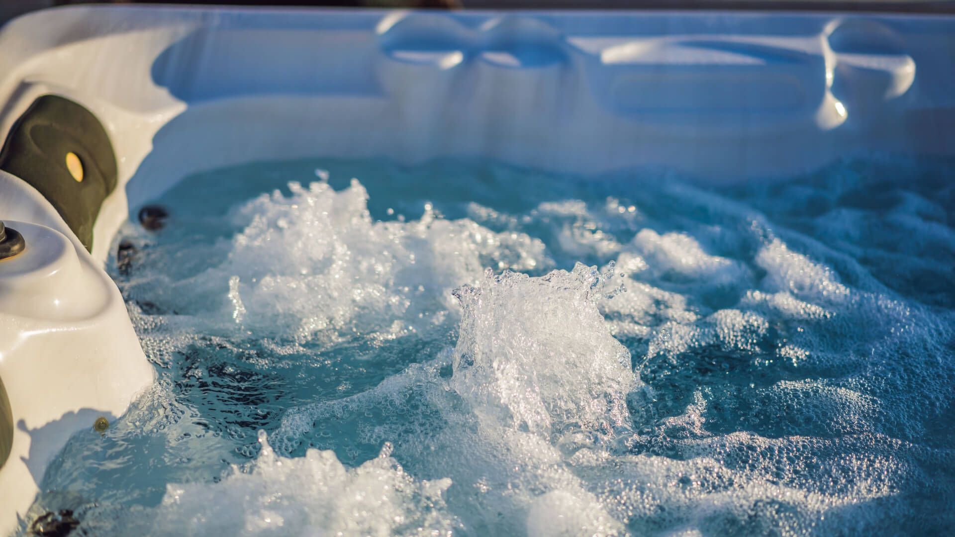1920x1080 Should Your Hot Tub Always Be On?
