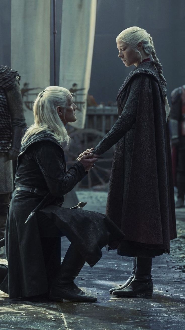 736x1308 Jon snow y ygritte. Daemon and rhaenyra wallpaper, Daemon and rhaenyra targaryen, Dark fantasy armor