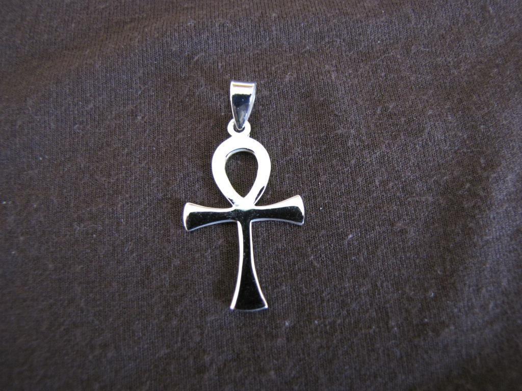 1024x768 Silver Egyptian Ankh Pendant Jewellery Sales