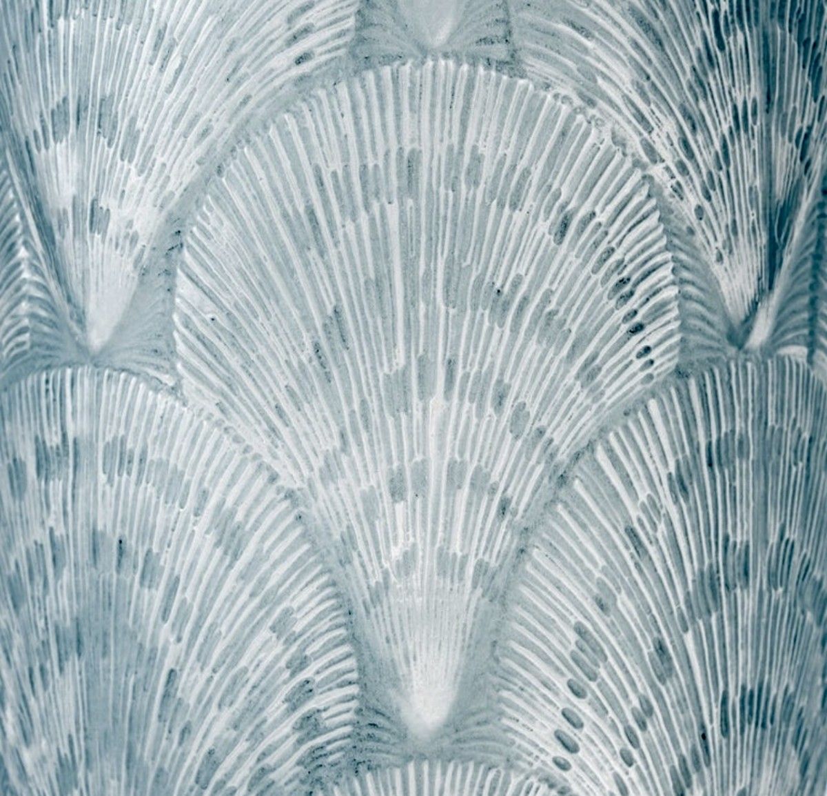1200x1154 René Lalique