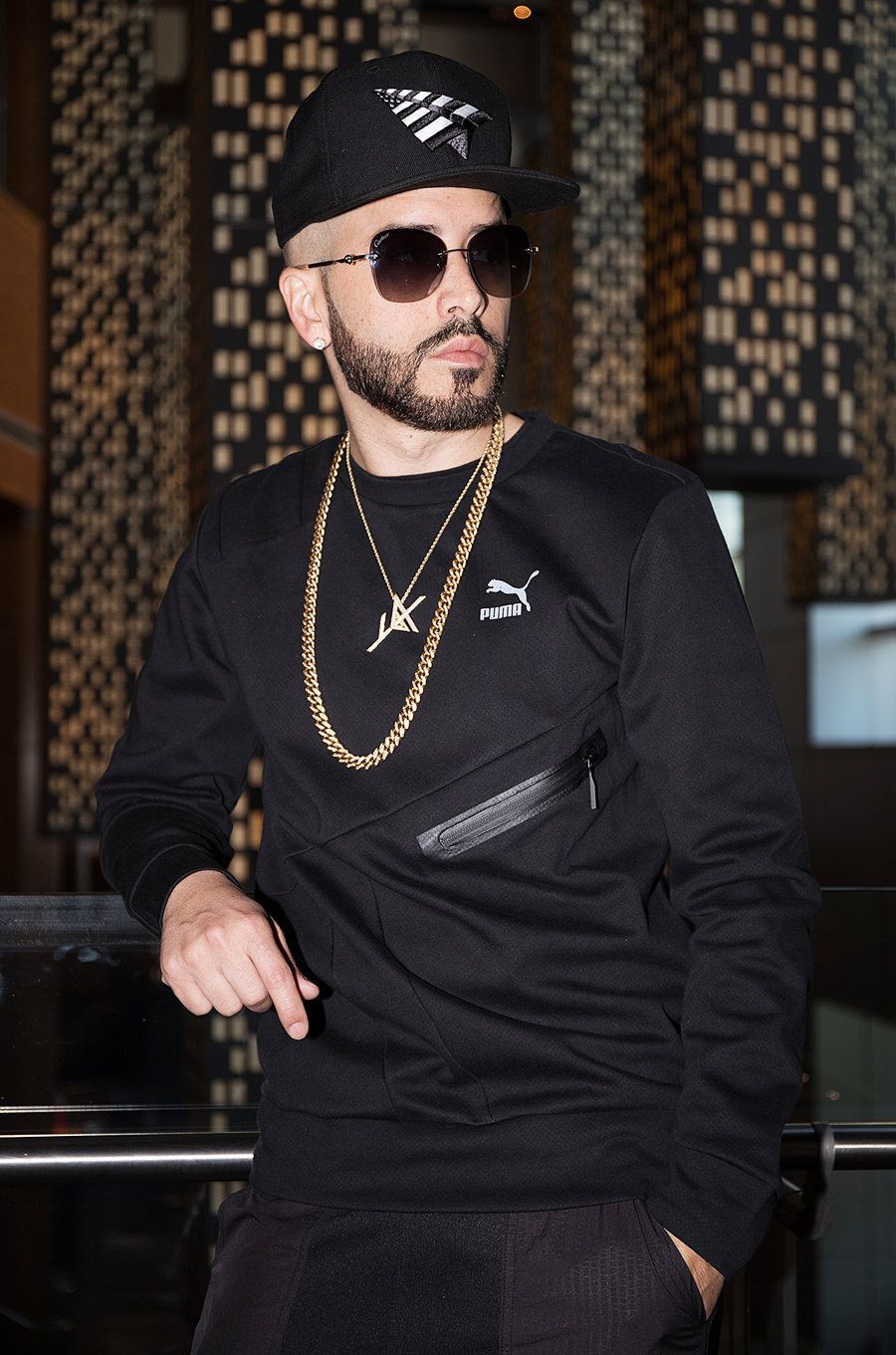 900x1361 Yandel ideas. wisin y yandel logo png, legendaddy daddy yankee logo, daddy yankee sunglasses