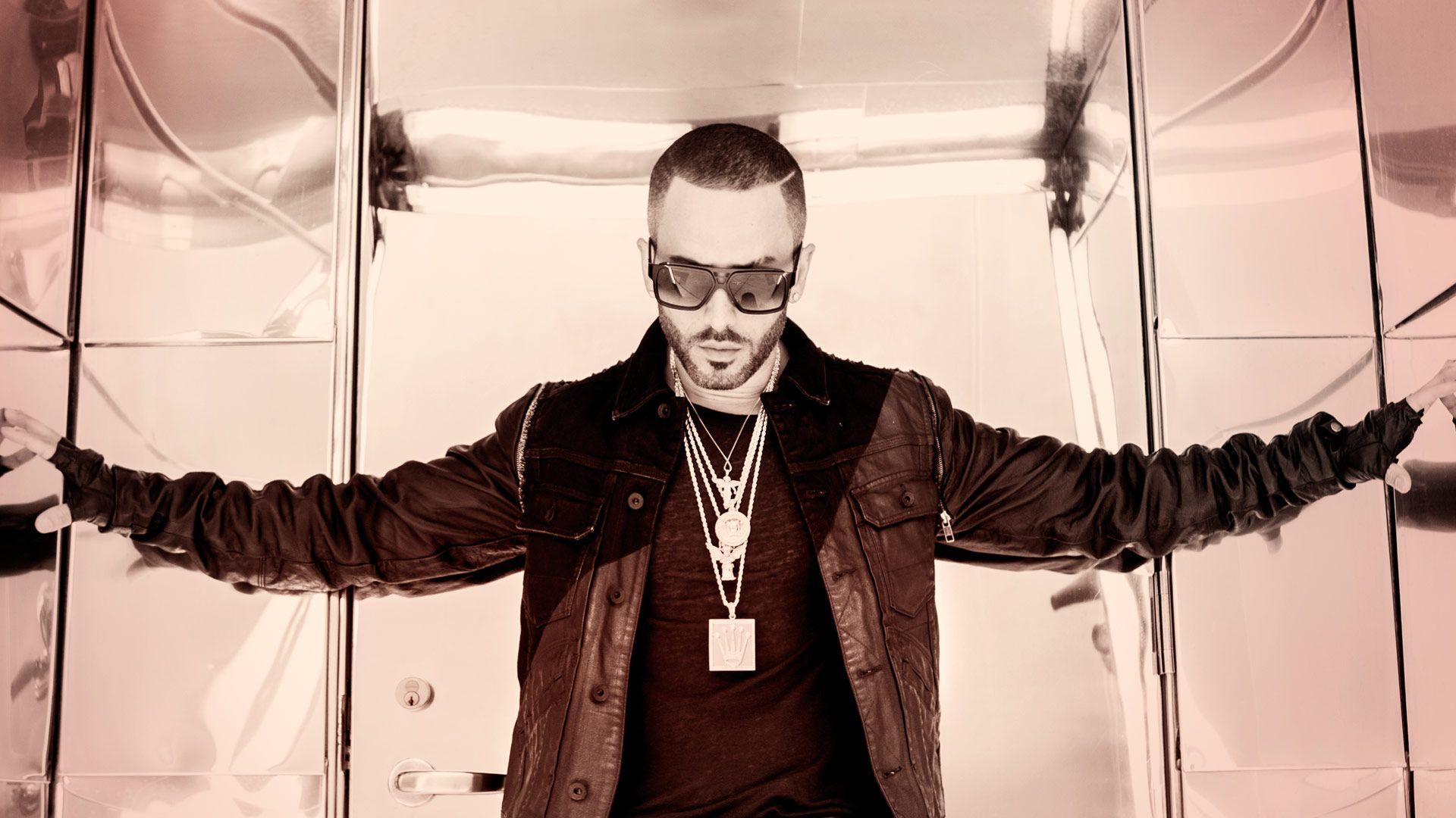 1920x1080 Yandel Wallpaper