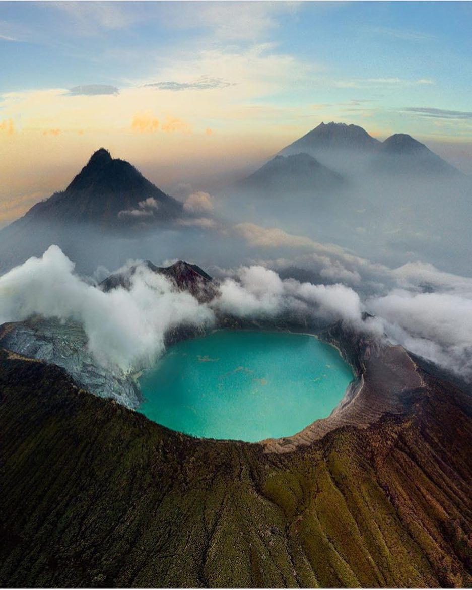 937x1171 Kawah Ijen Wallpaper