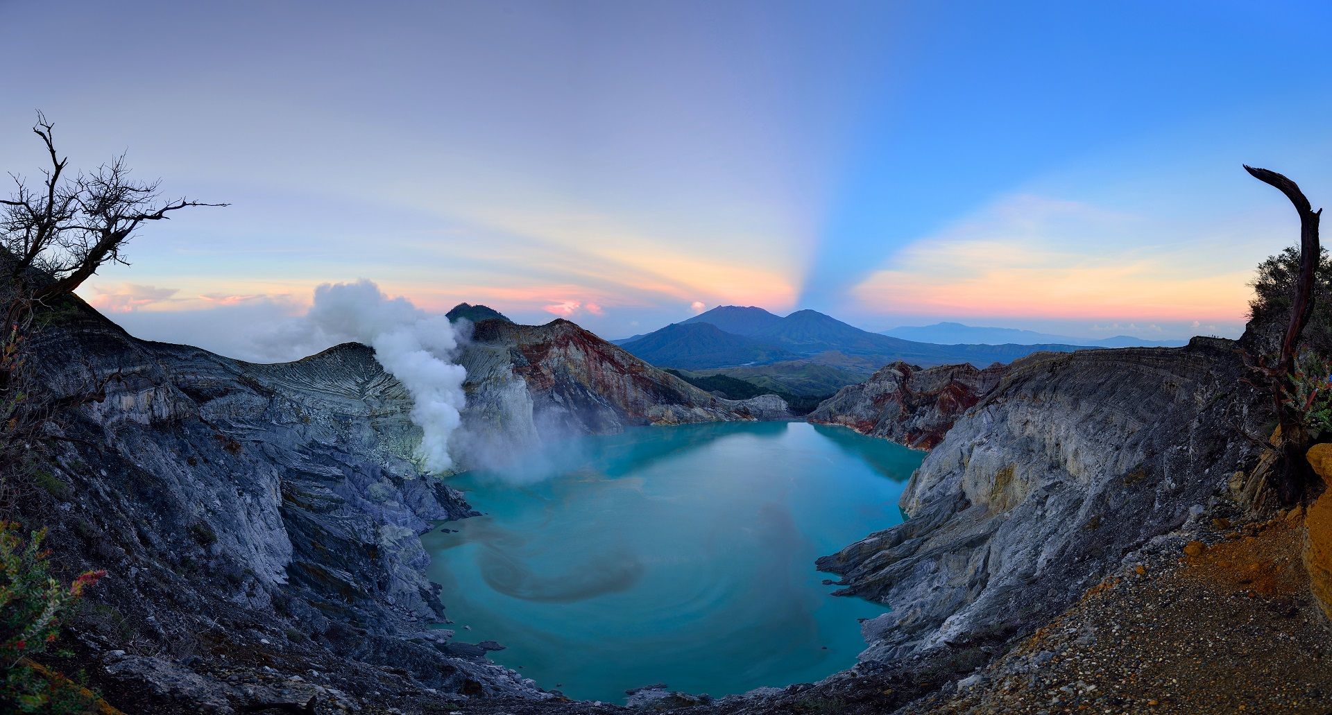 1920x1031 Ijen Wallpaper