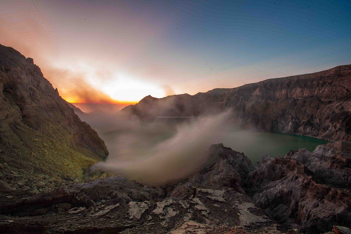 1200x800 Kawah Ijen (Banyuwangi, Indonesia): Hours, Address