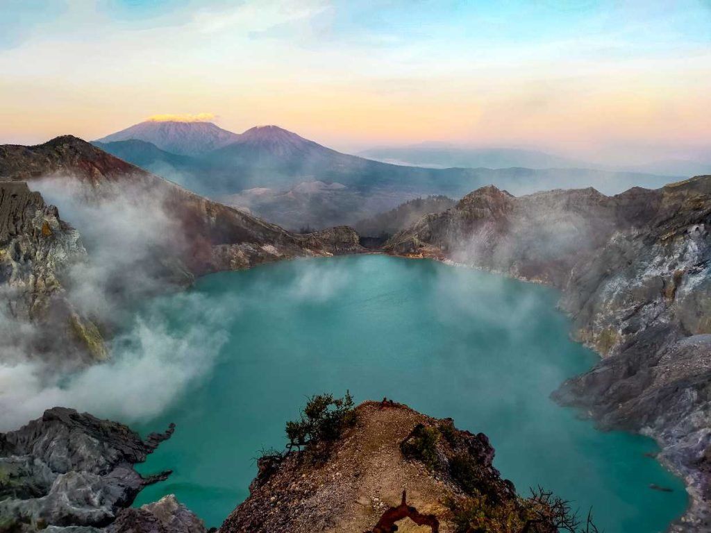 1024x768 Kawah Ijen Indonesia Bali Java