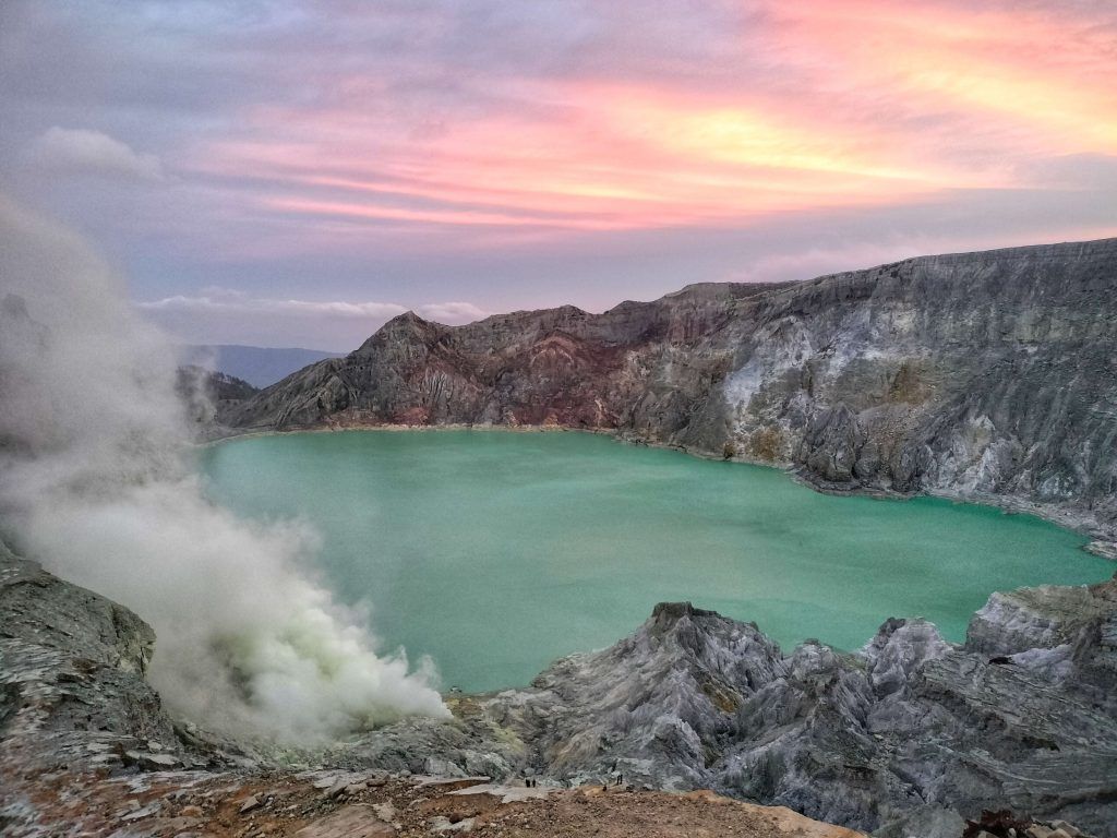 1024x768 Ijen Crater Travel Guide Java Adventure Tours with Local Guides
