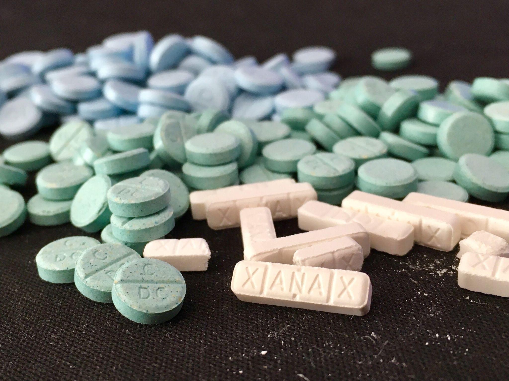 2048x1536 Valium Xanax
