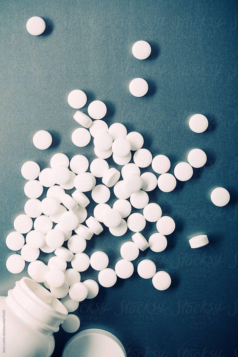 Pill Bottle Wallpapers - Top Free Pill Bottle Backgrounds - WallpaperAccess