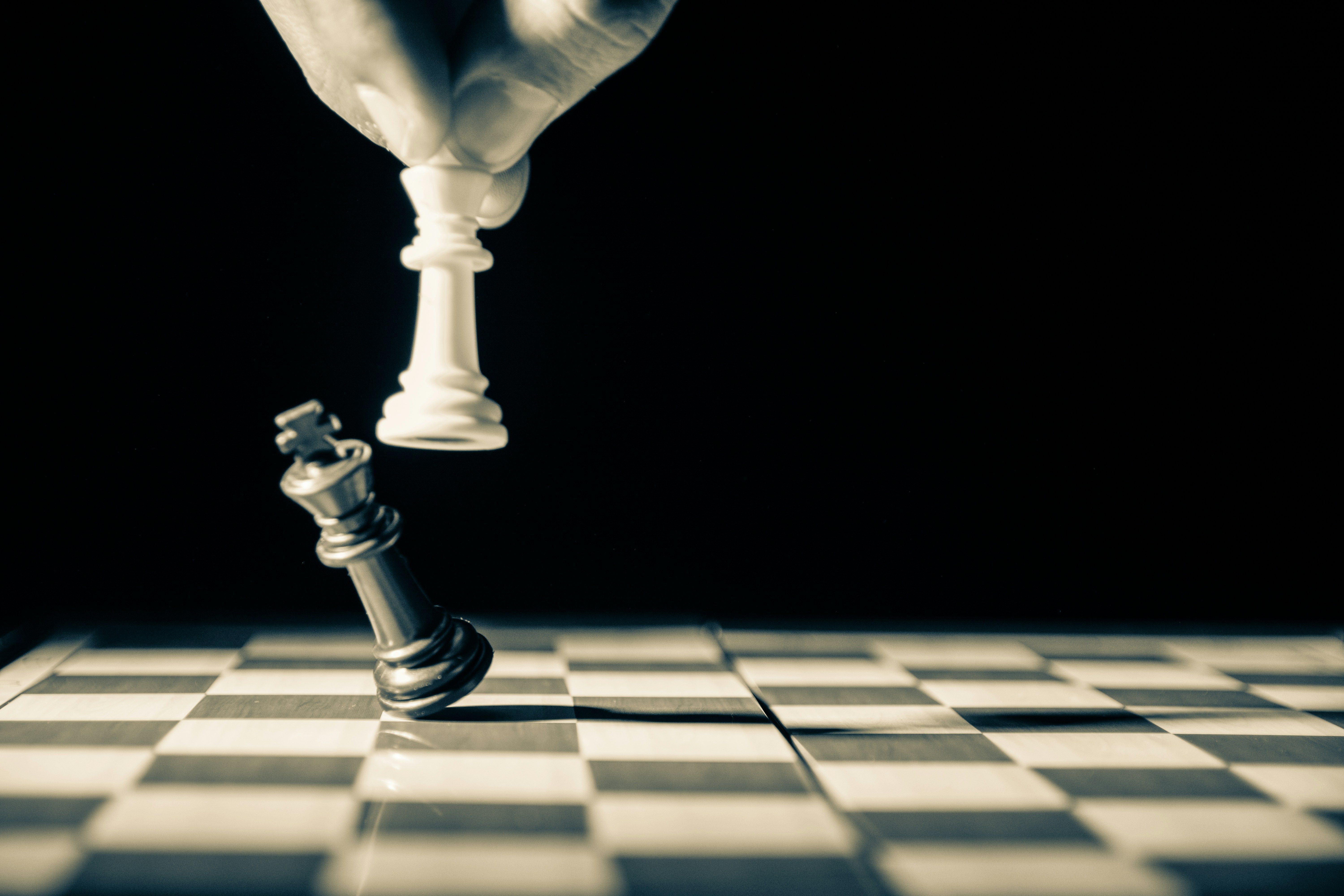 6000x4000 The 48 Laws of Power: The Complete List and What They Mean