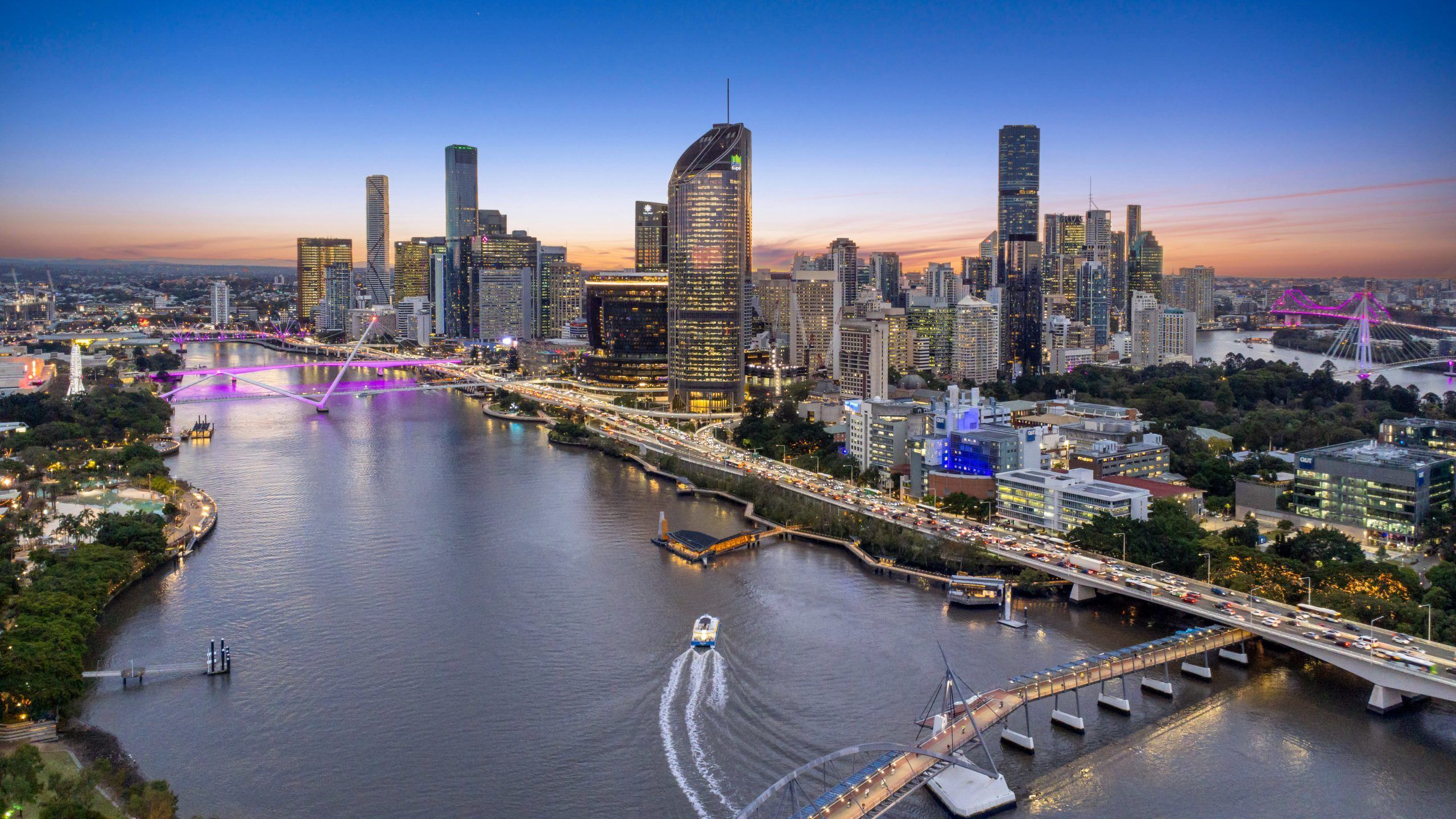 2560x1440 Ray White Brisbane City