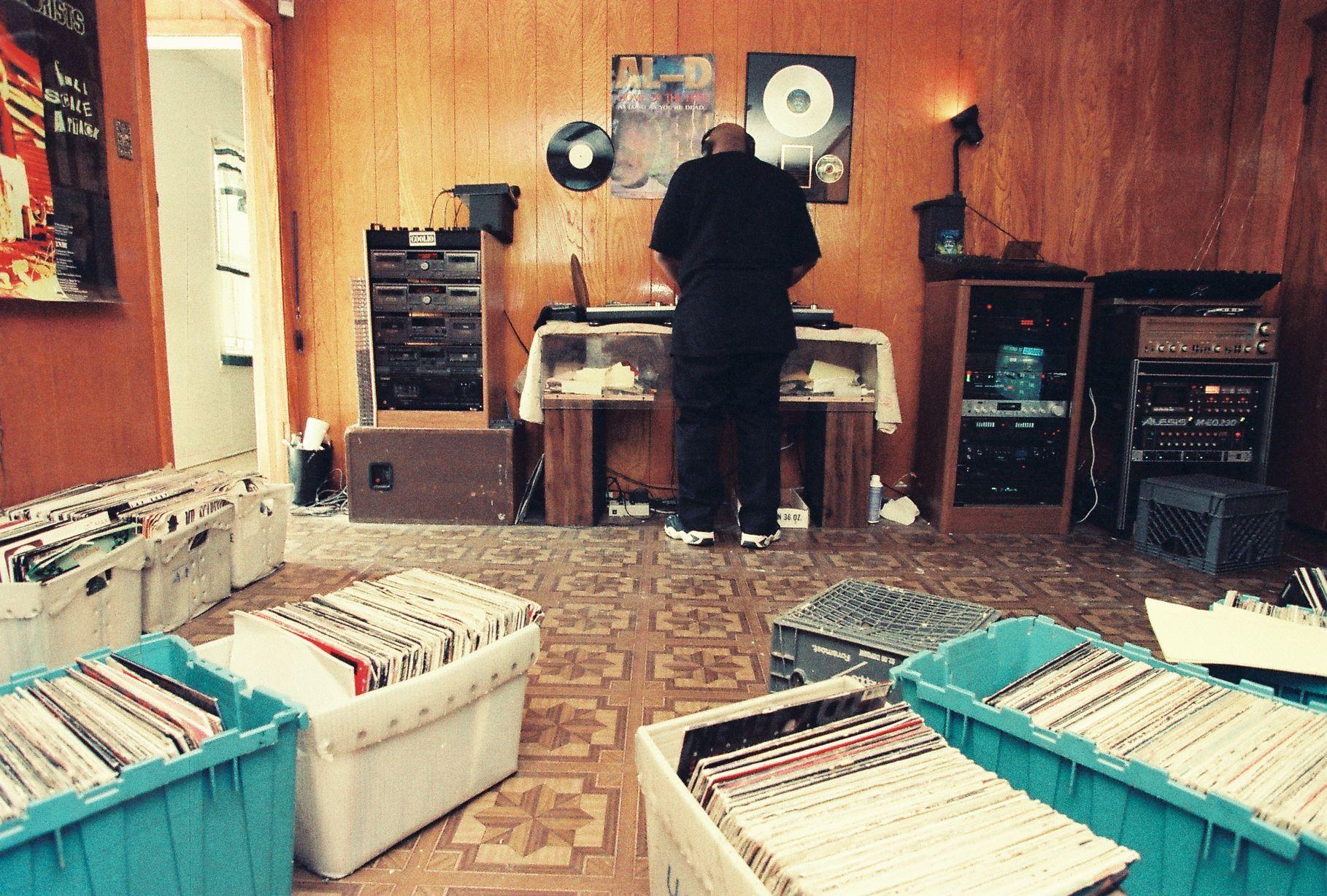 1818x1228 DJ Screw Wallpaper