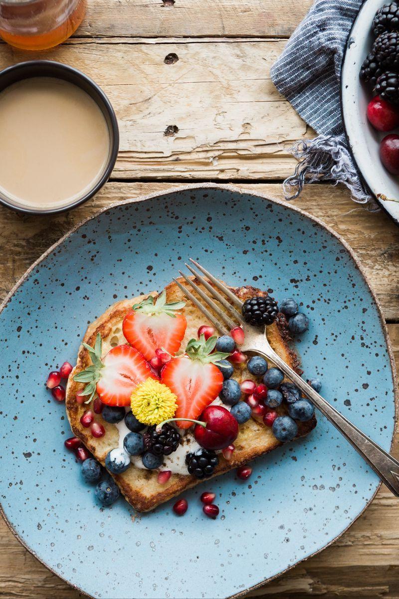800x1200 Download Wallpaper 800x1200 Sandwich, Berries, Breakfast Iphone 4s 4 For Parallax HD Background