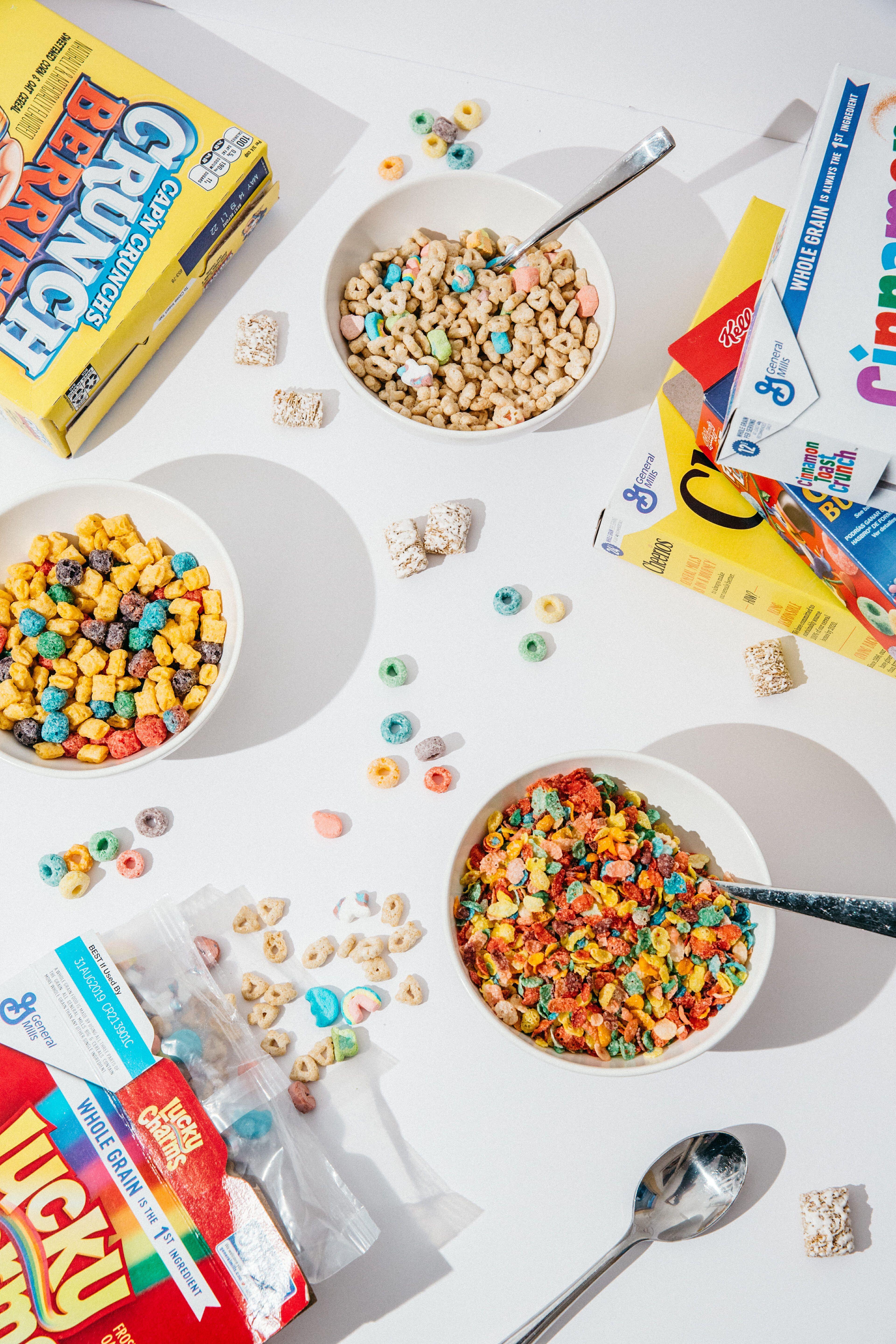 3840x5760 The Shifting Popularity of Breakfast Cereal and Milk. ซีเรียล, ศิลปะเกี่ยวกับอาหาร, การออกแบบเครื่องเขียน