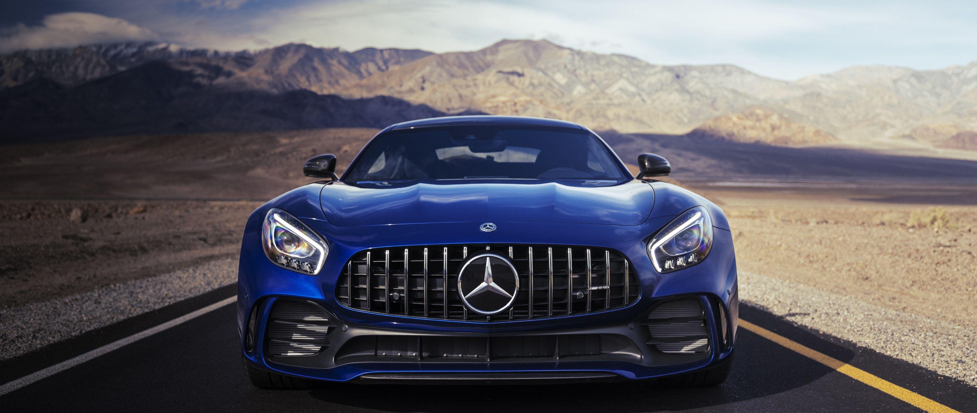 3400x1440 Front View Of The Mercedes Amg Gt R In Brilliant Blue Amg Gtr Hintergrundbild HD Wallpaper