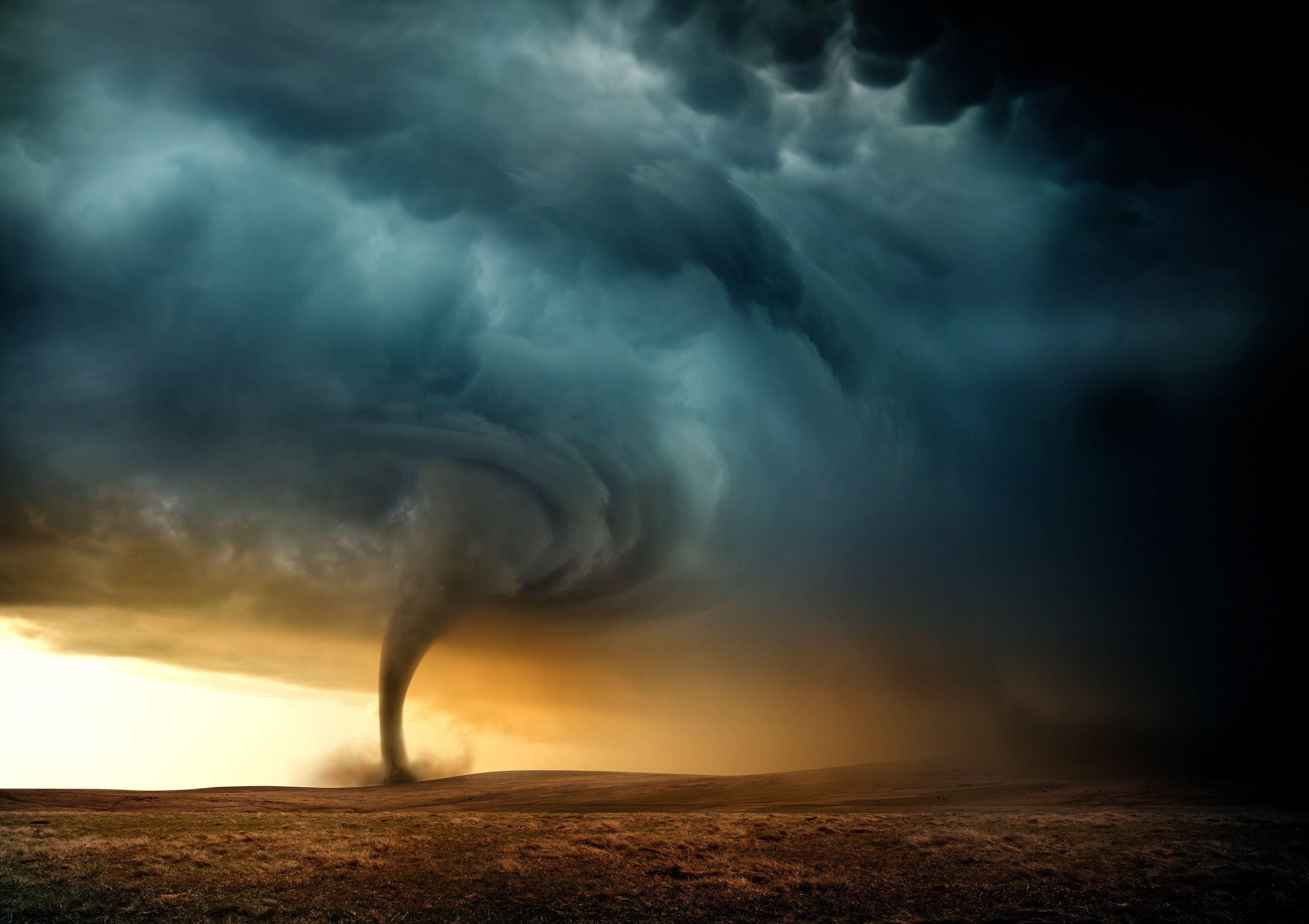 Tornado Wallpapers - Top Free Tornado Backgrounds - WallpaperAccess