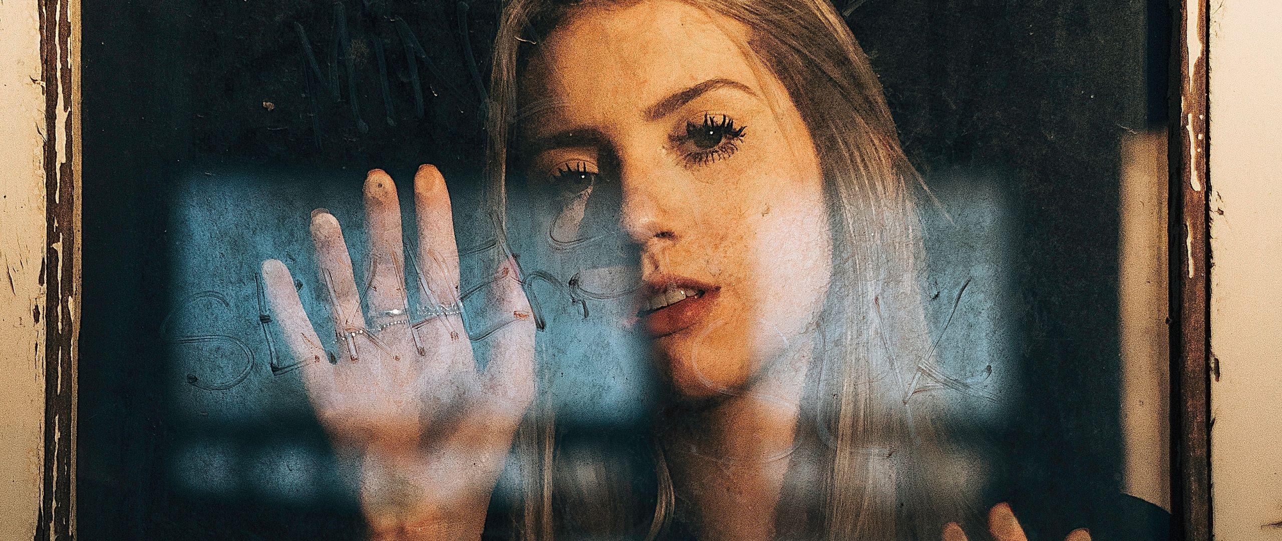 2560x1080 Download 2560x1080 wallpaper woman behind glass, blonde, pretty, dual wide, widescreen, 2560x1080 HD image, background, 21629