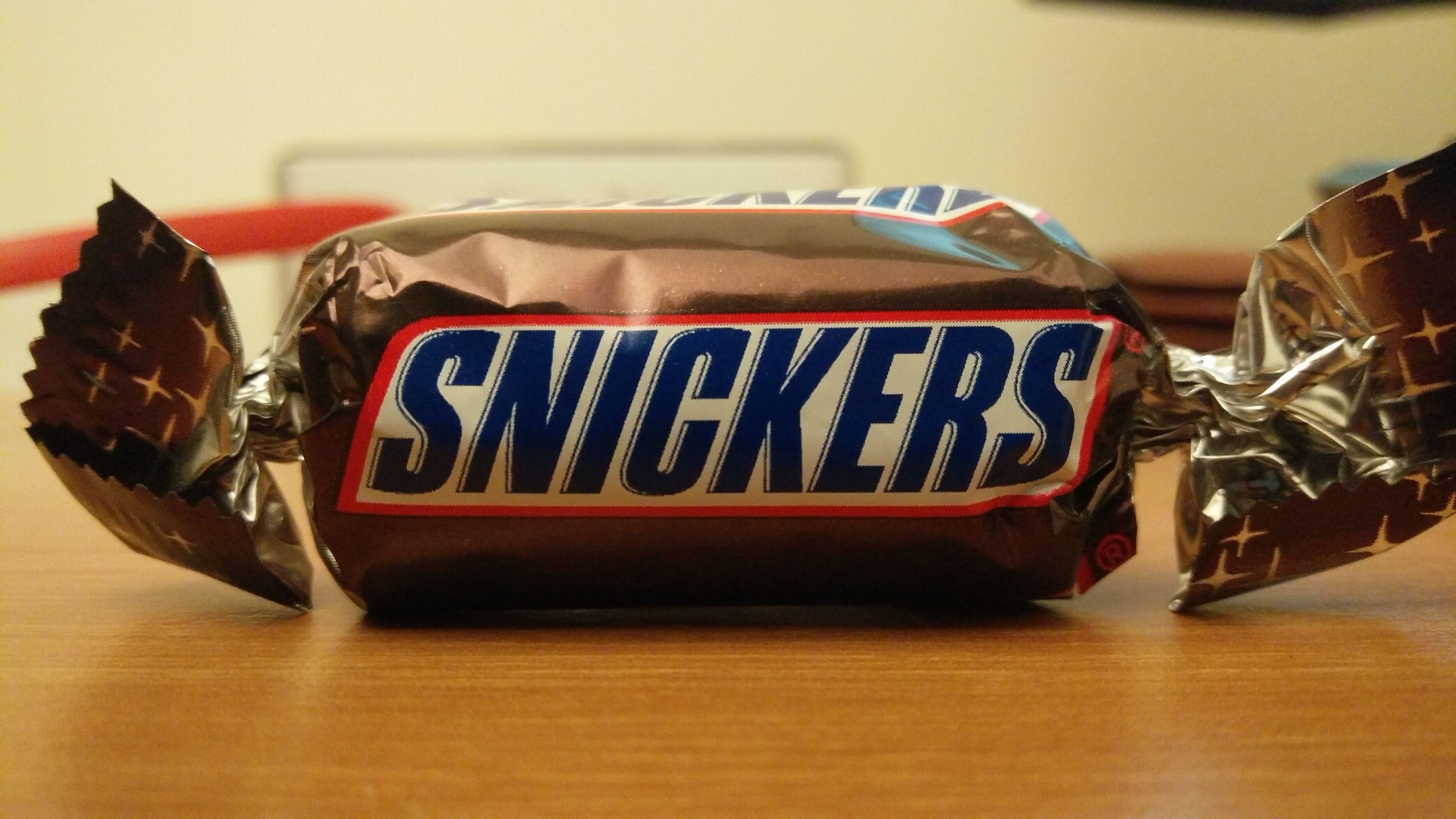 Ts Snickers