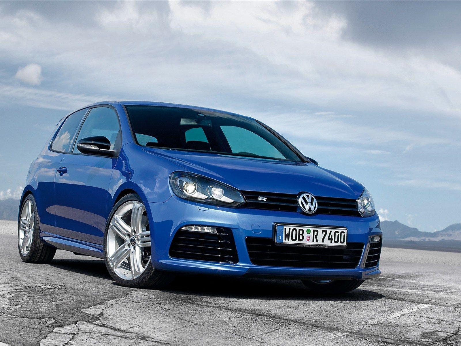 1600x1200 2015 Golf R Wallpaper