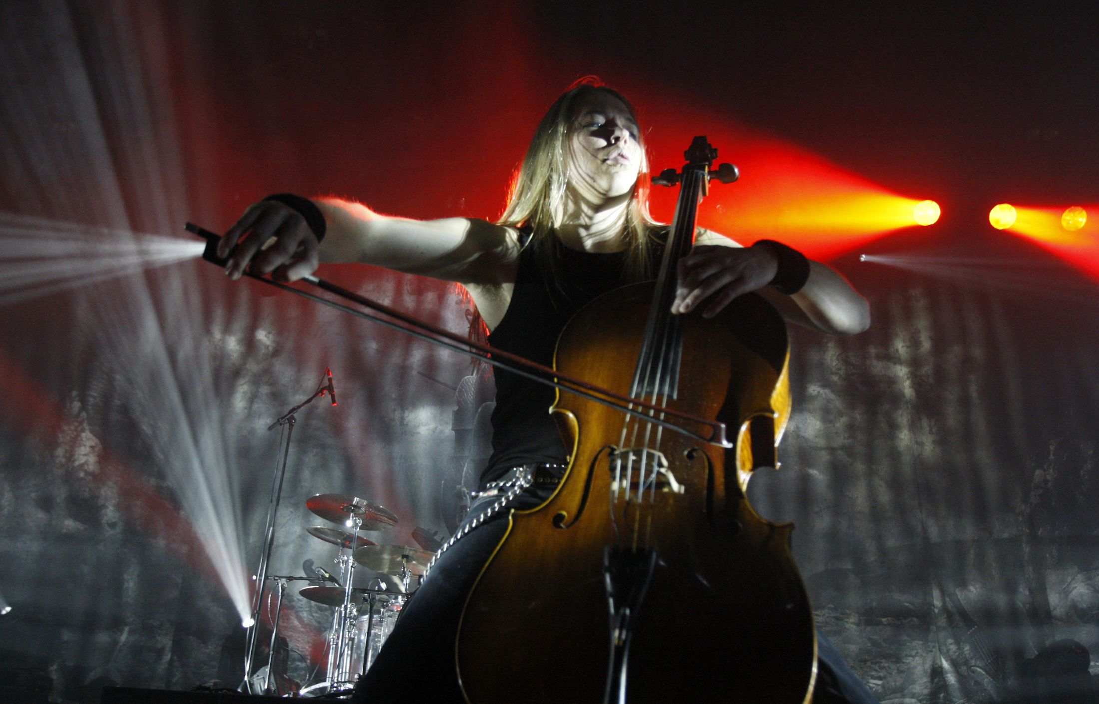 2200x1410 Wallpaper concert, Eicca Toppinen, Apocalyptica, alternative metal, Symphonic Metal, progressive metal, instrumental metal, concert for mobile and desktop, section музыка, resolution 2200x1410
