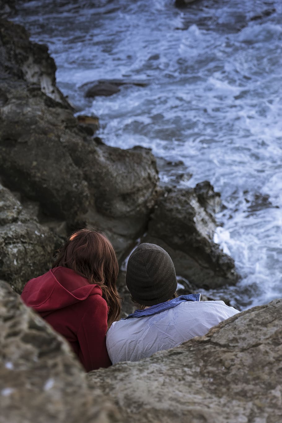 910x1365 HD wallpaper: australia, wollongong, winter, sea, rock, couples, water, two people