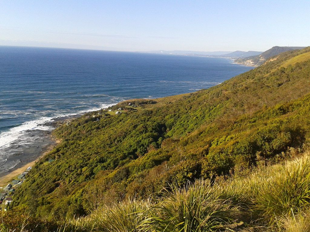 1024x768 Royal National Park. Looking South toward Wollongong in the