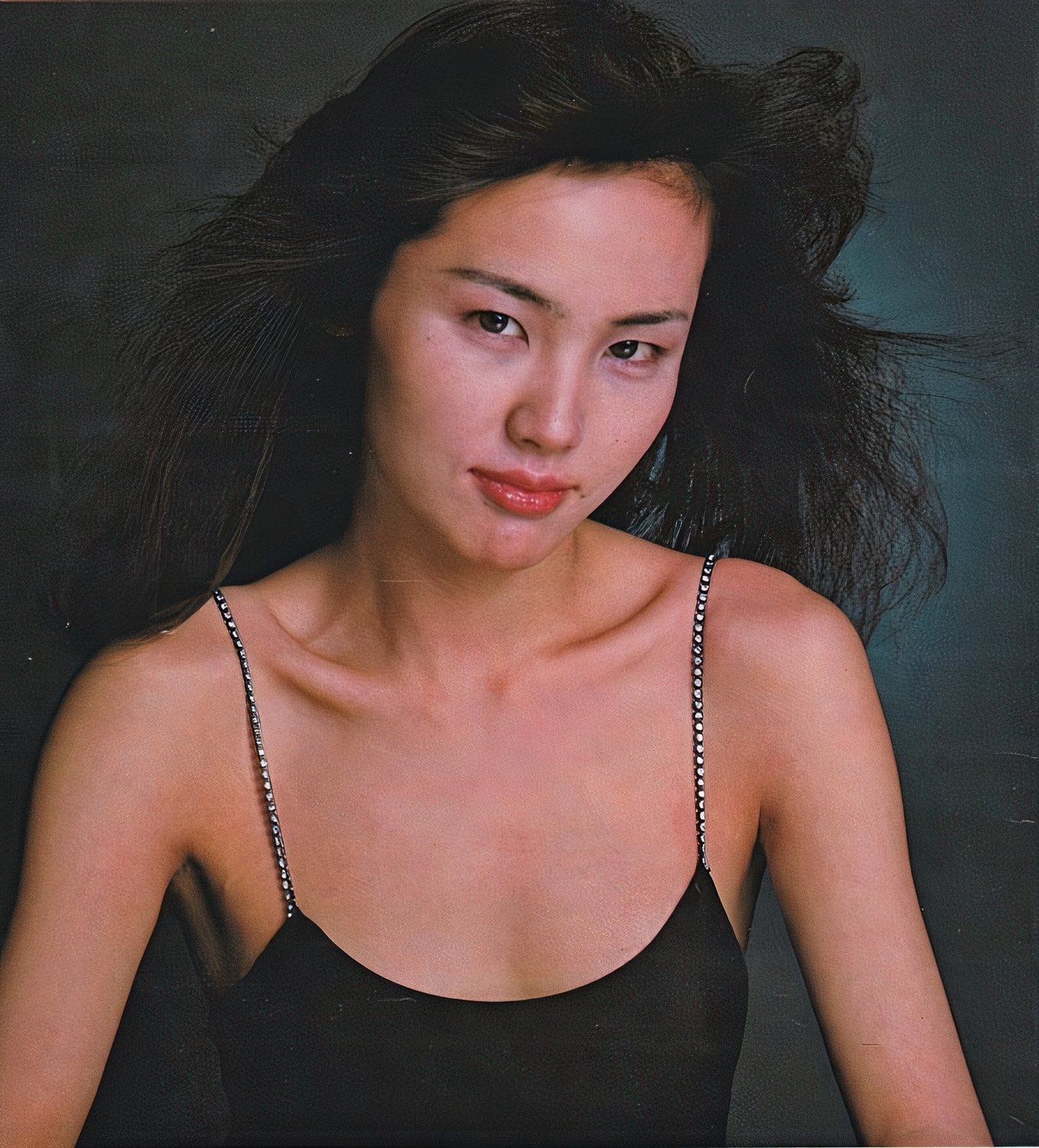 1357x1500 Miki Matsubara Wallpaper